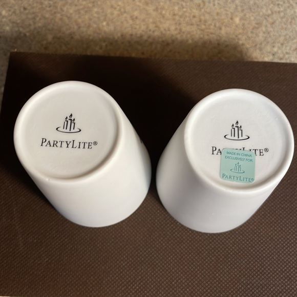 Partylite Family Ties (Cow & Rooster) Votive Holders Duo - Picture 8 of 16